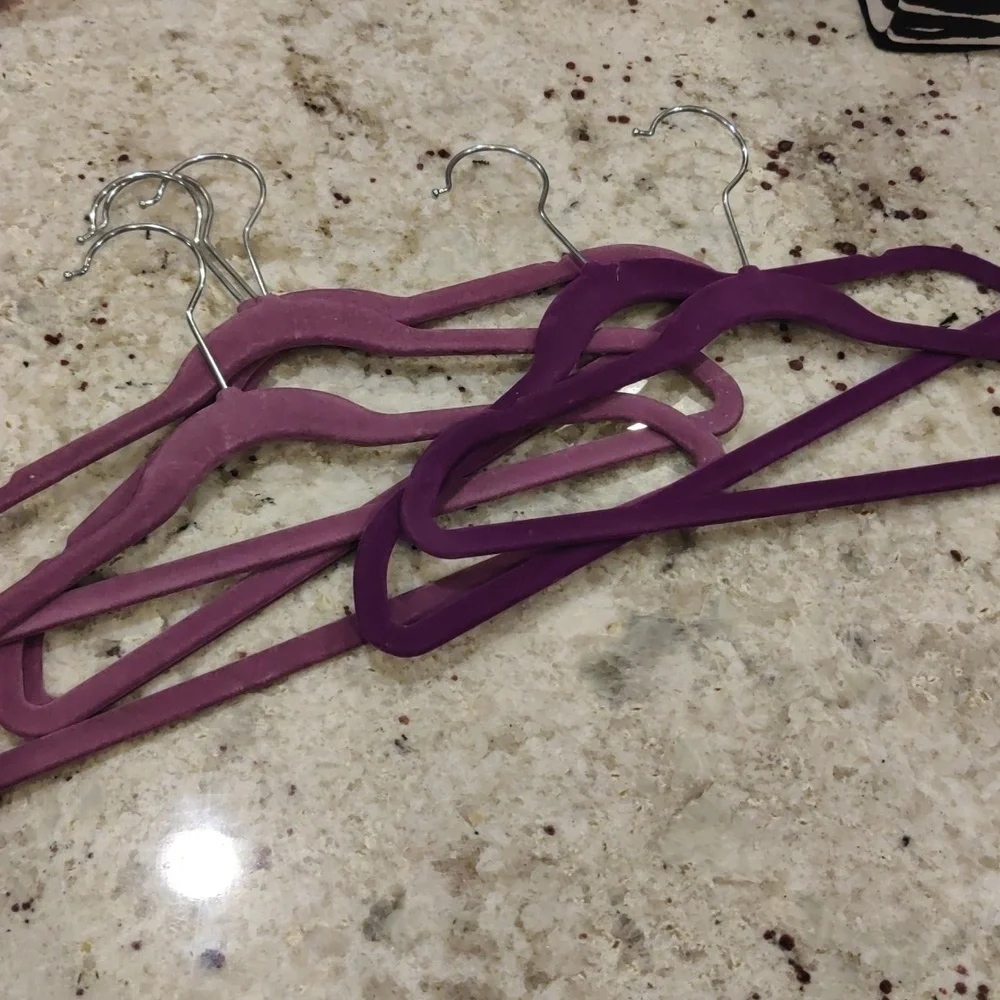 Set Of 23 Non-slip velvet Purple Hue youth/kids Hangers Retro Trendy Y2k Organiz